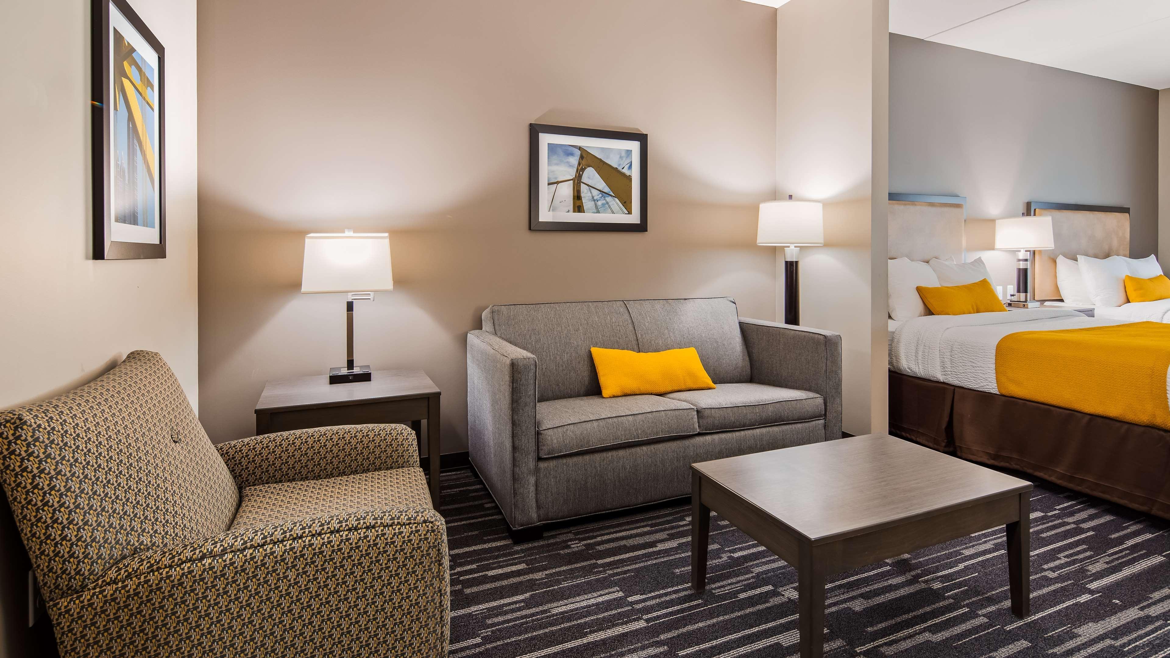 Best Western Plus Gallup Inn & Suites Zewnętrze zdjęcie
