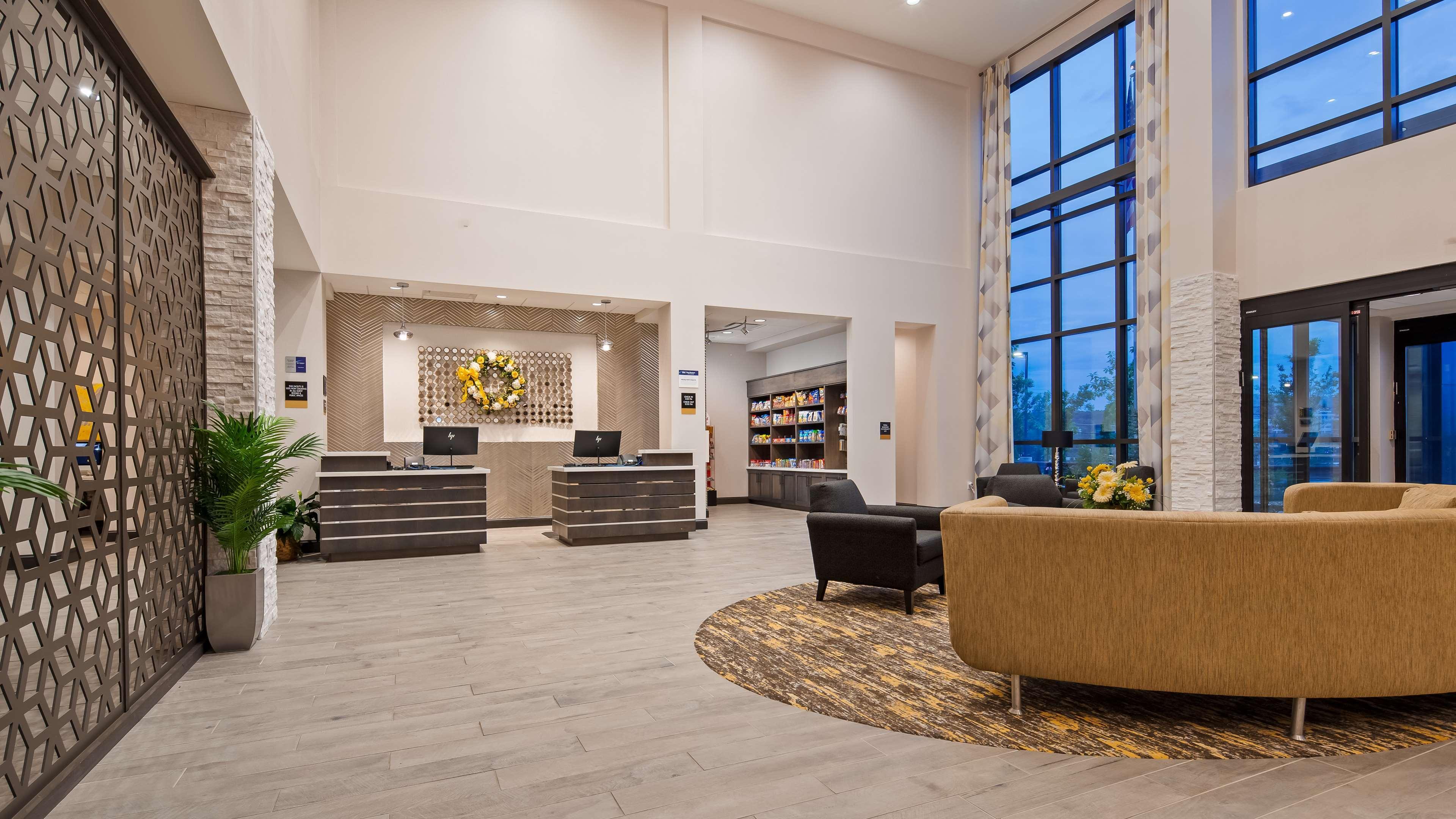 Best Western Plus Gallup Inn & Suites Zewnętrze zdjęcie