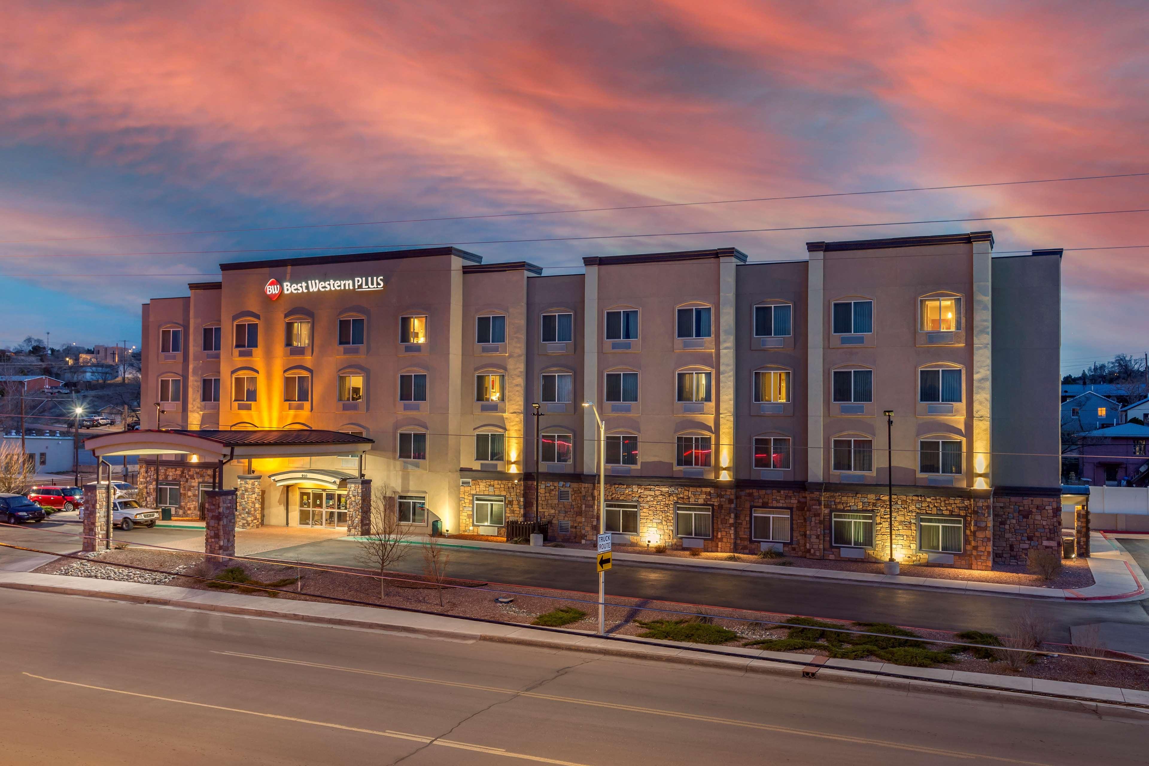 Best Western Plus Gallup Inn & Suites Zewnętrze zdjęcie